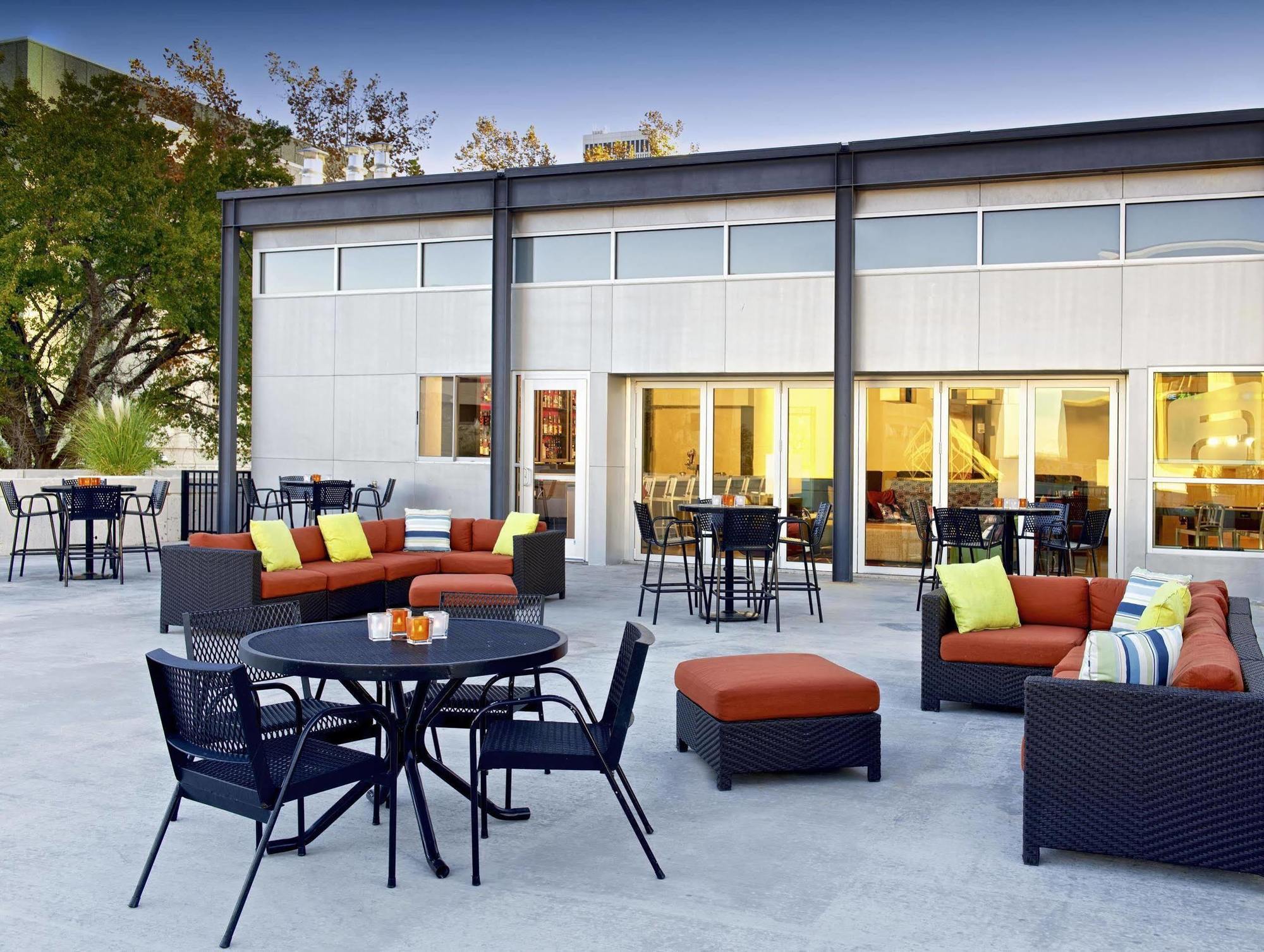 Aloft Tulsa Downtown Ξενοδοχείο Εξωτερικό φωτογραφία